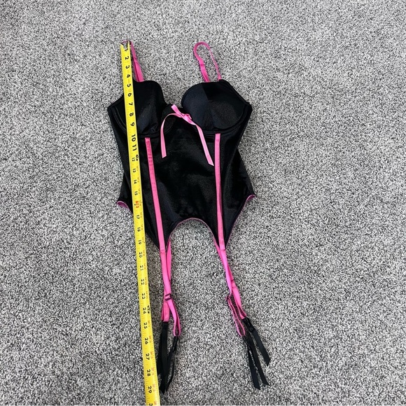 Victoria’s Secret Black Pink Underwired Bustier Corset Top Women’s Size M - Picture 3 of 6